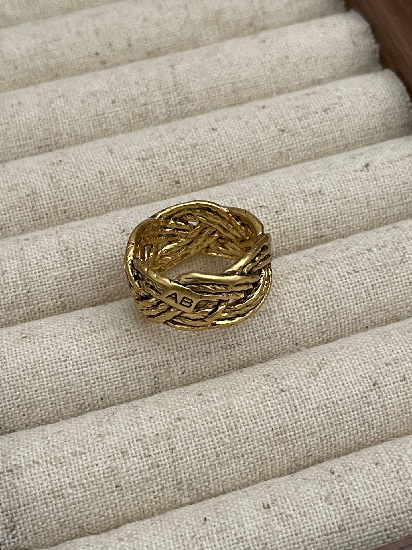 The Vintage Twist Ring