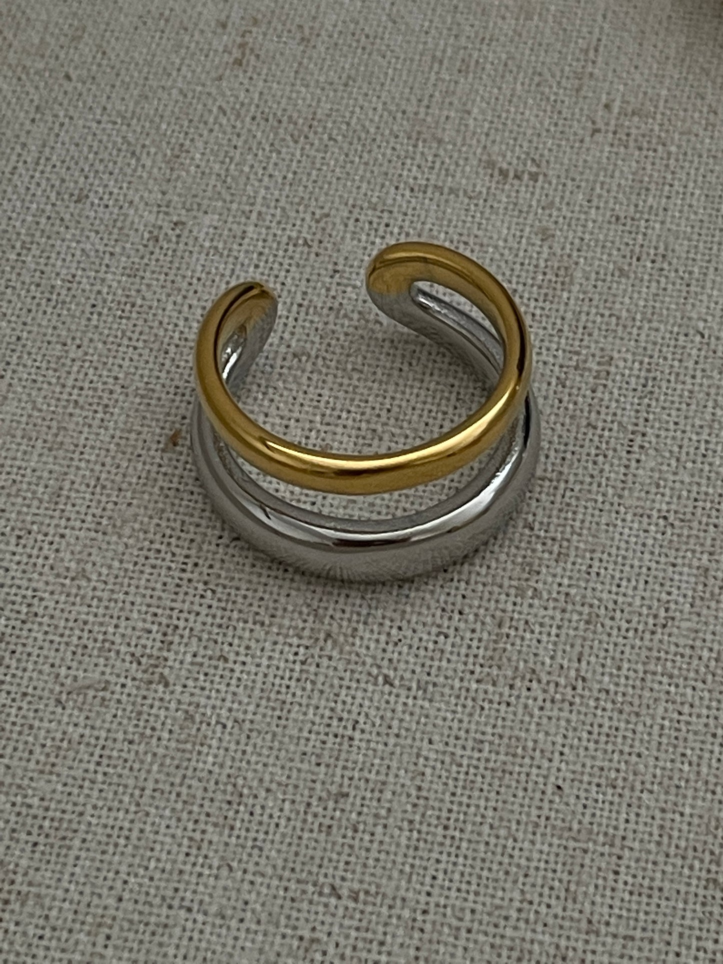 The True Ring