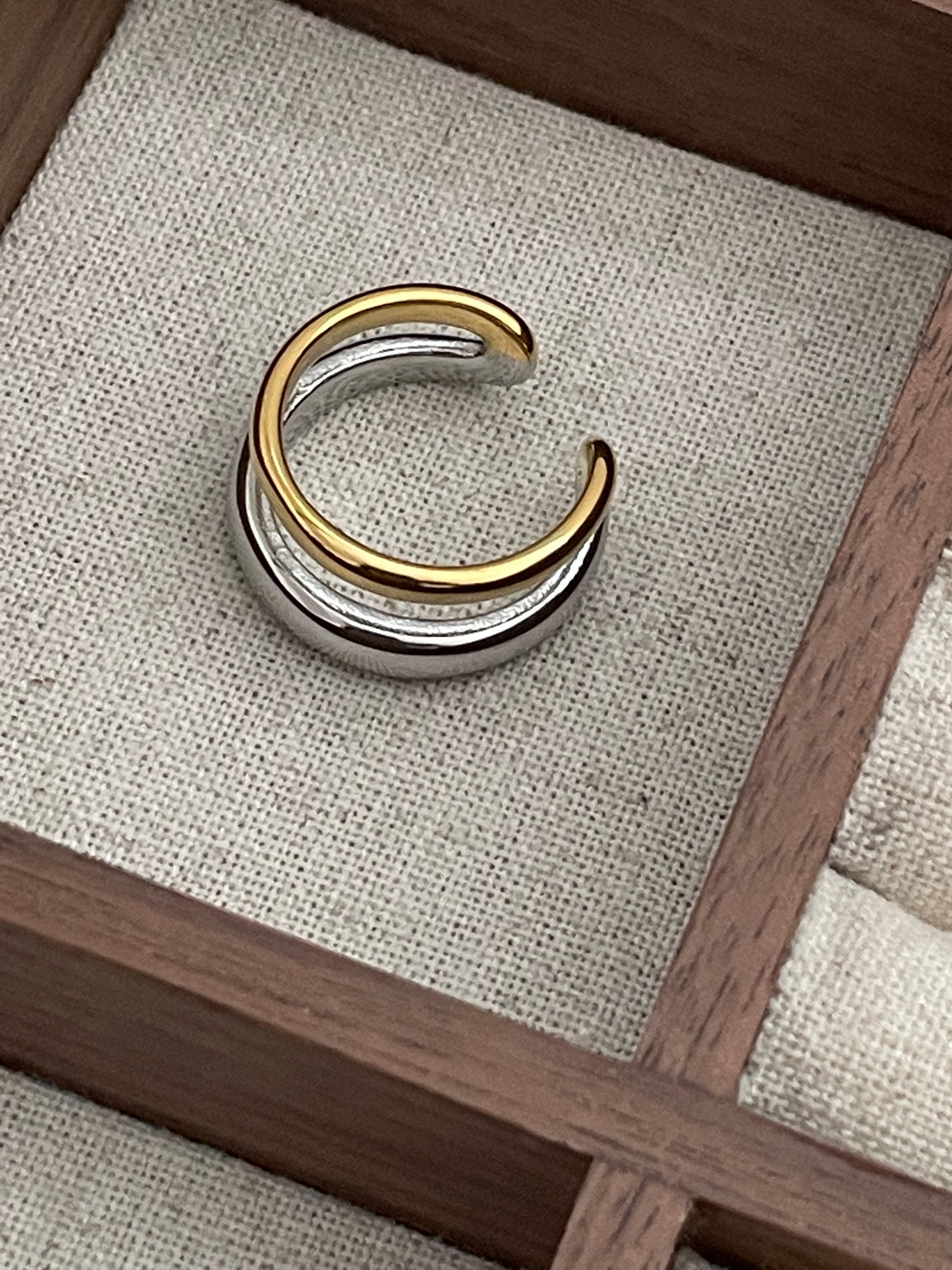 The True Ring