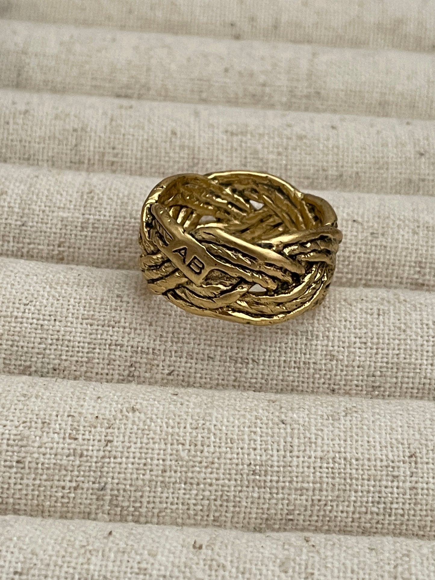 The Vintage Twist Ring