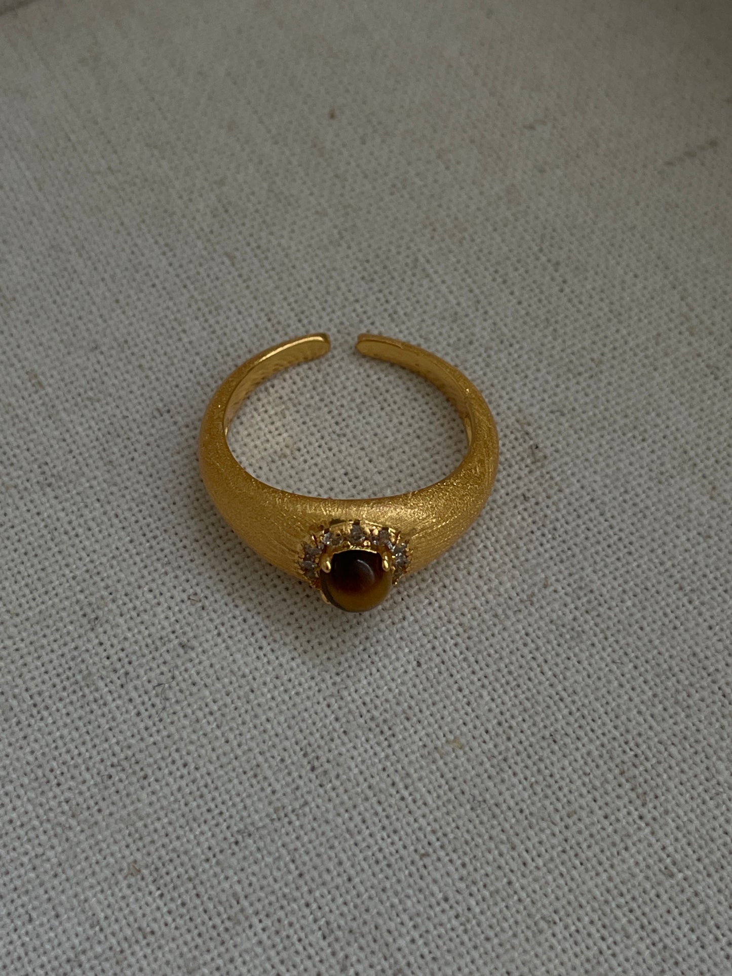 The Brown Gem Ring(Sold Out)