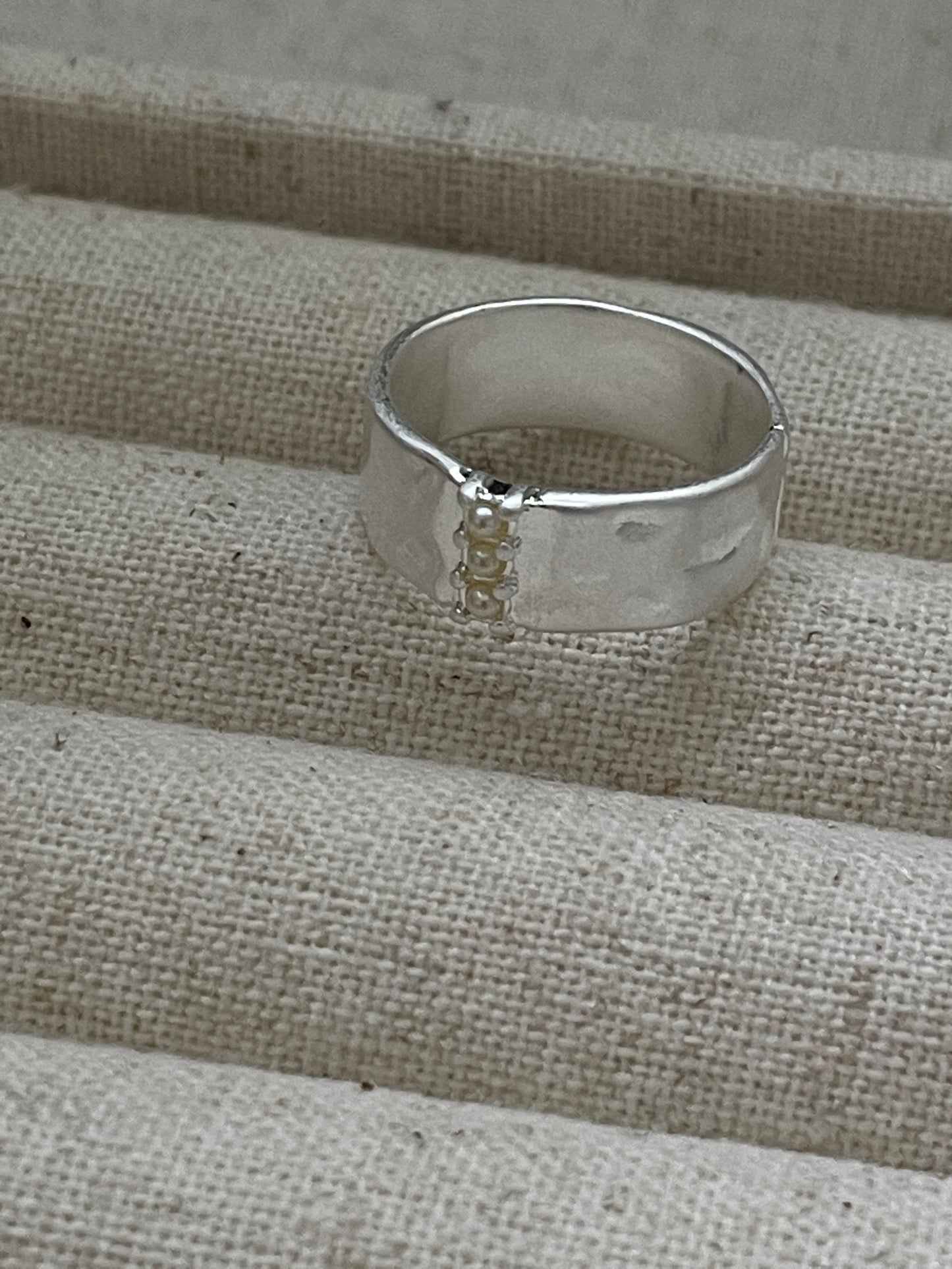 The Hera Ring