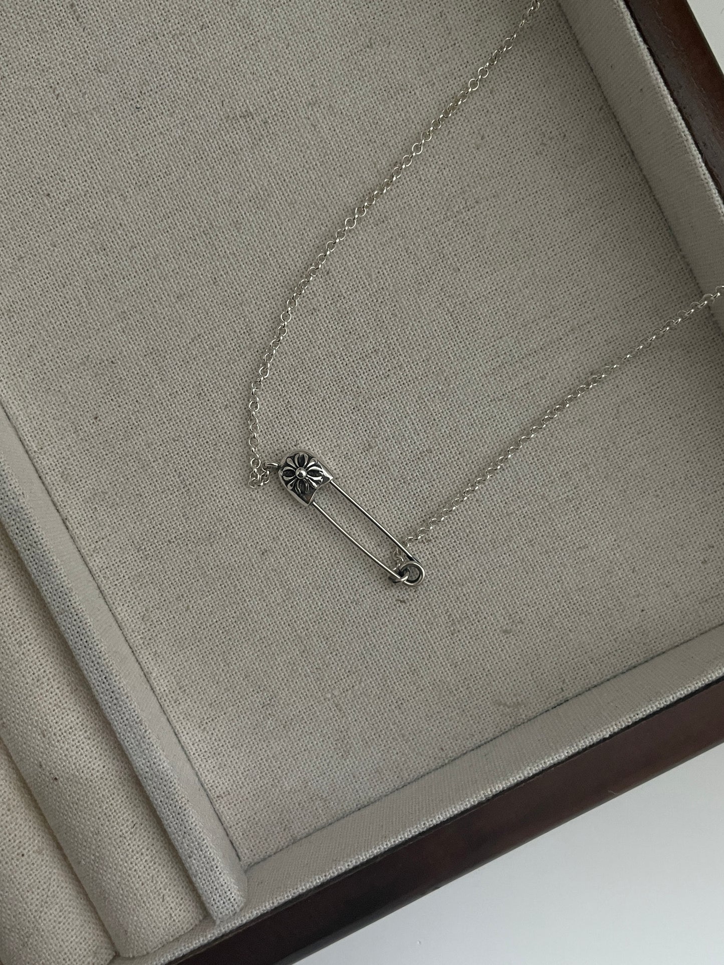 The Cold Chrome Necklace(Sold Out)
