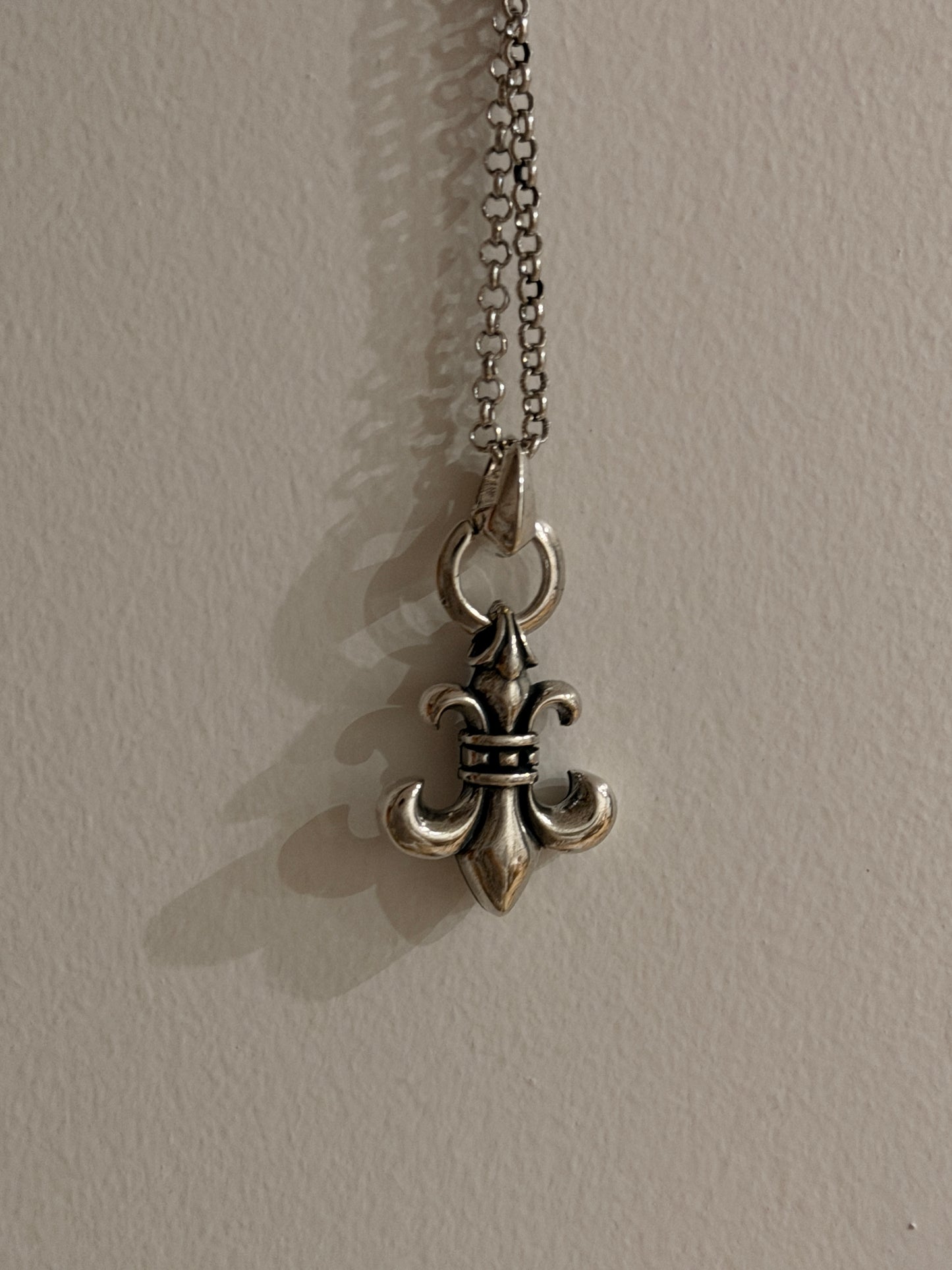 The Noir Necklace