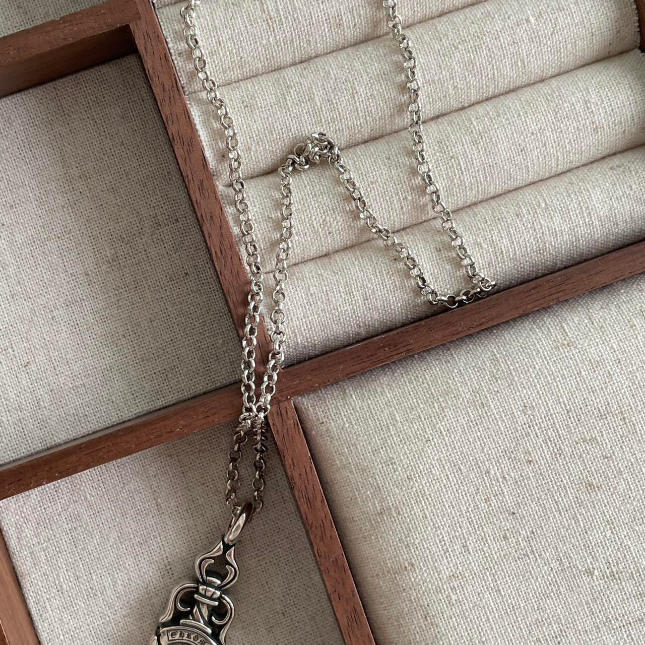 The Veil of Blade Necklace(Sold Out)