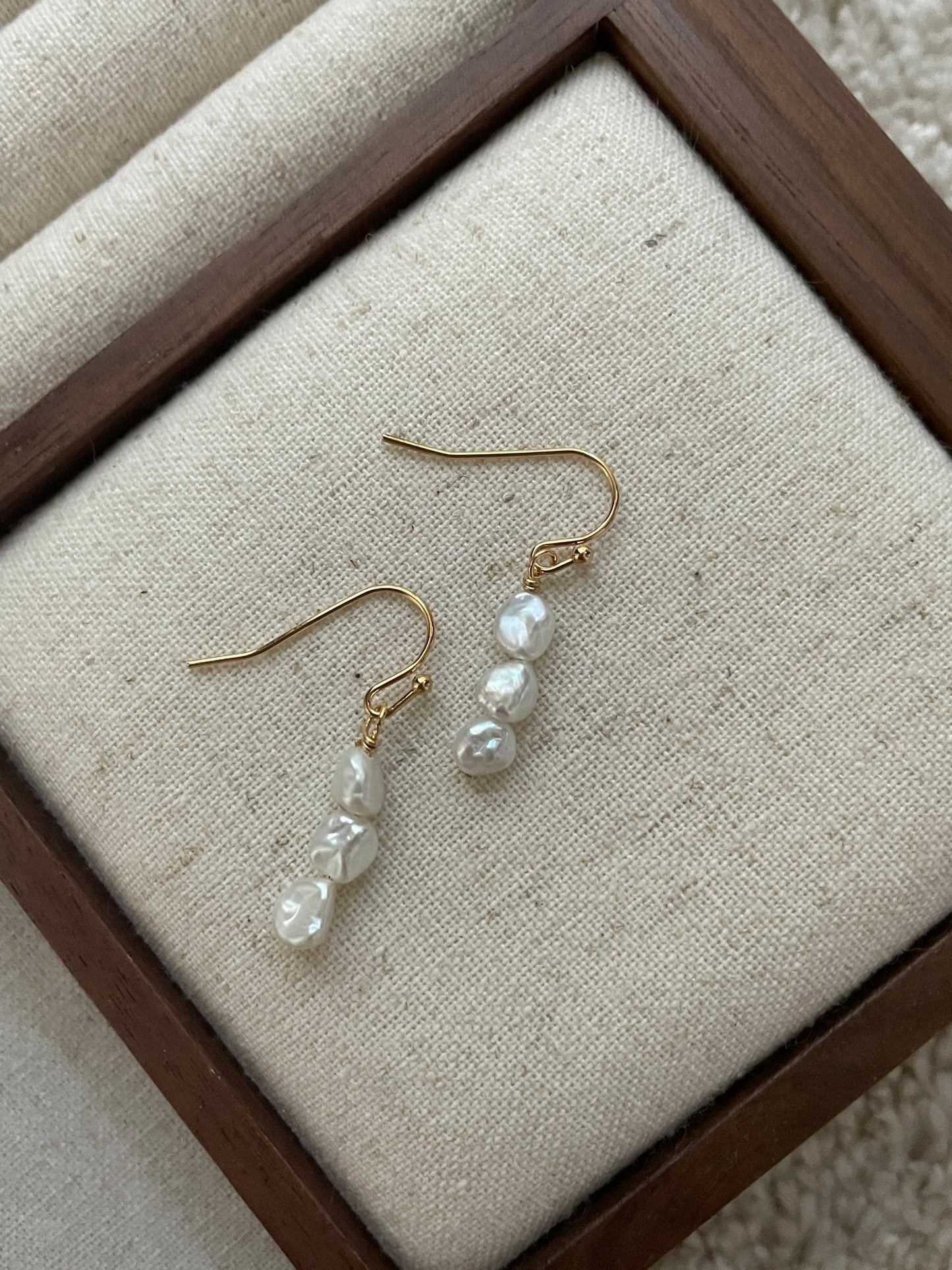 The Baroque Pearl Tears Earrings