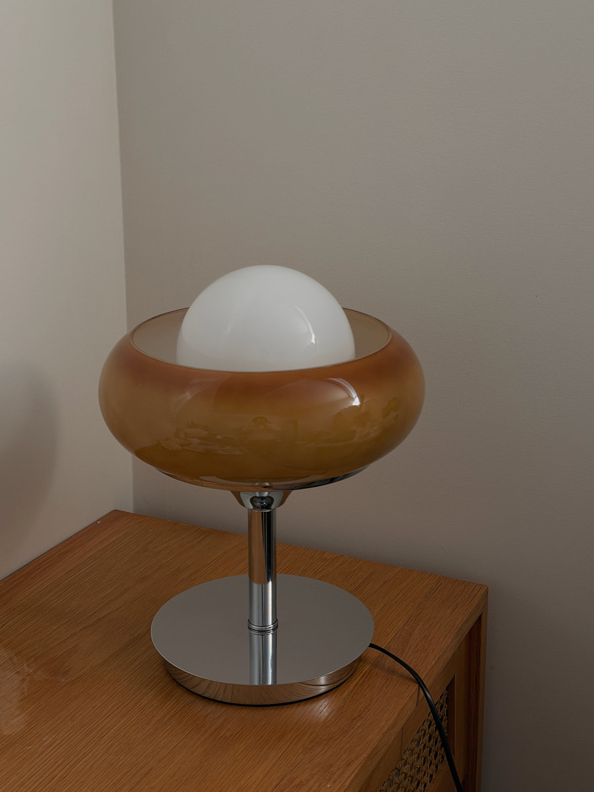 The Egg Tart Table Lamp(Sold Out)