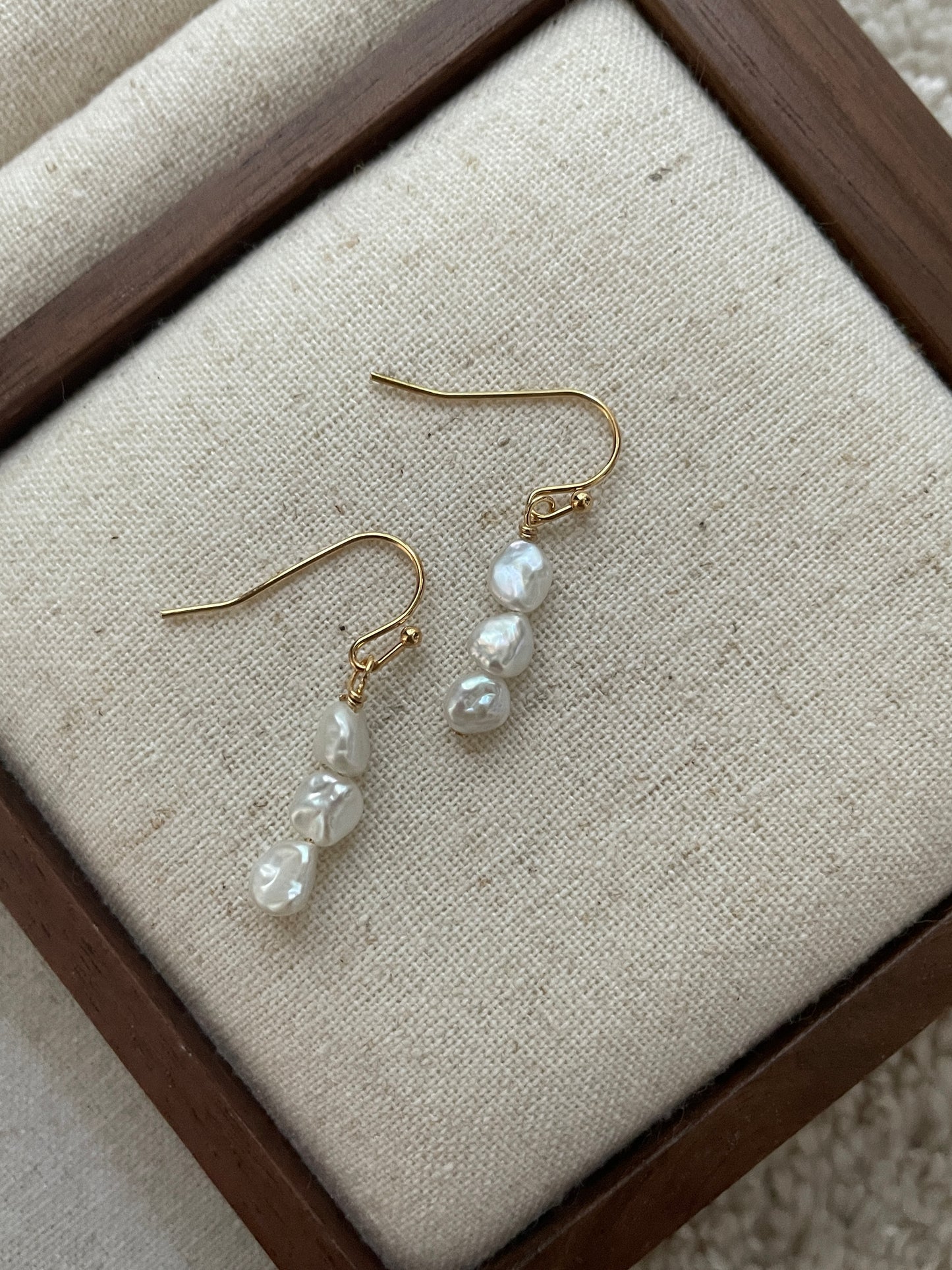 The Baroque Pearl Tears Earrings