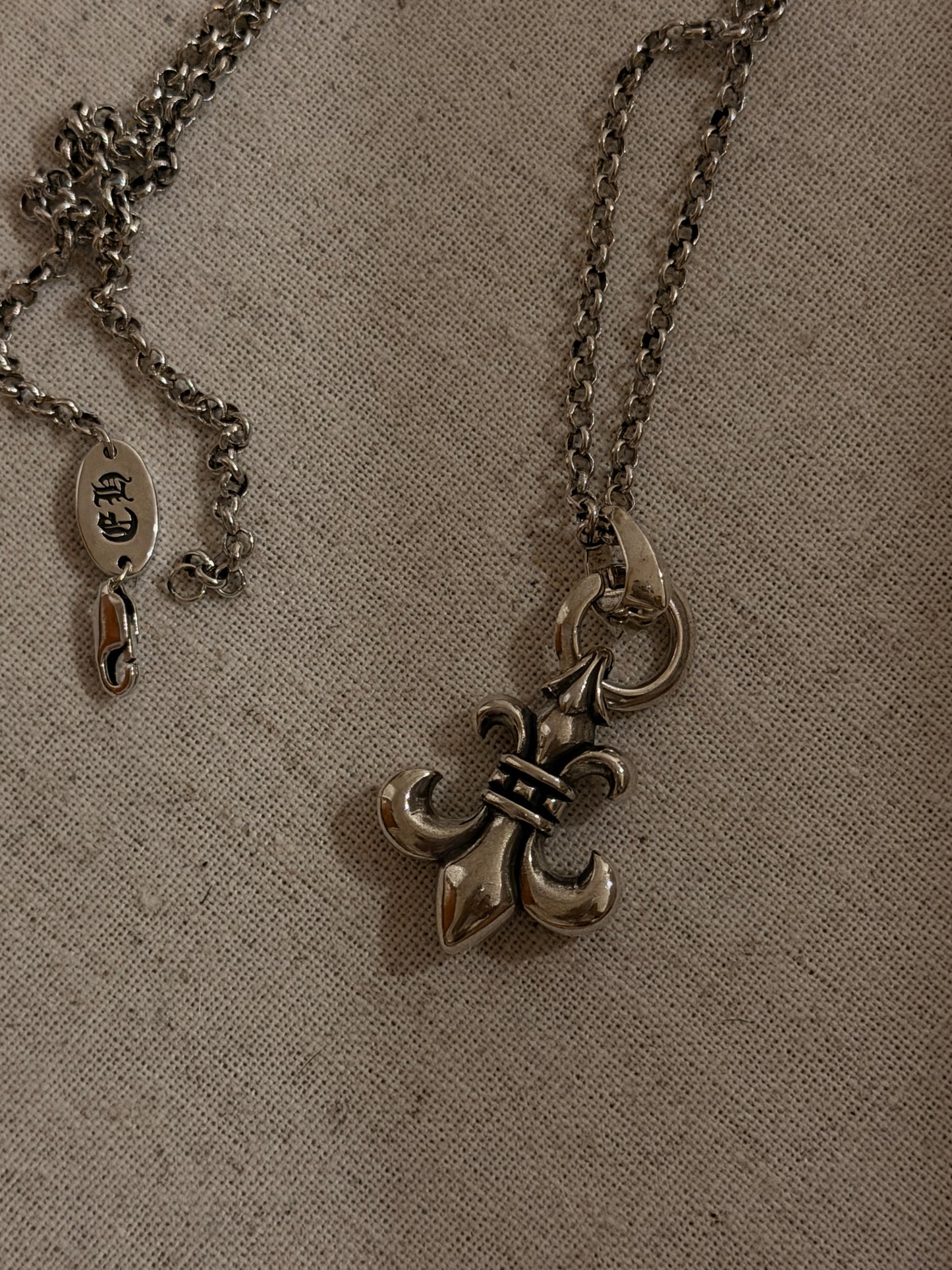The Noir Necklace