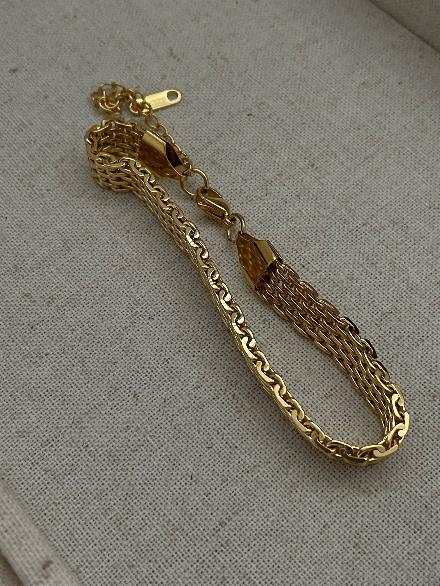 The Classic Cuba Bracelet