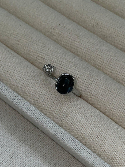 The Black Agate Ring