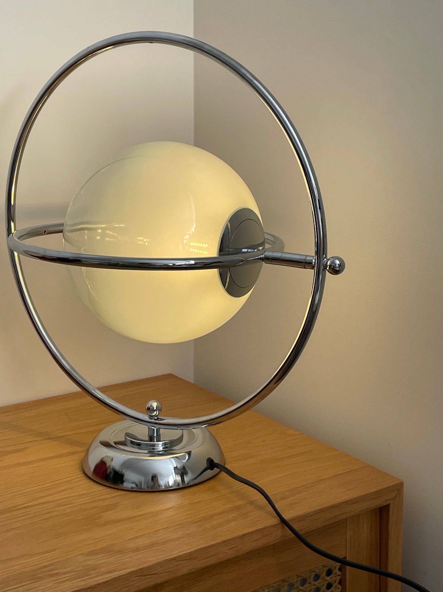 The Planet Lamp