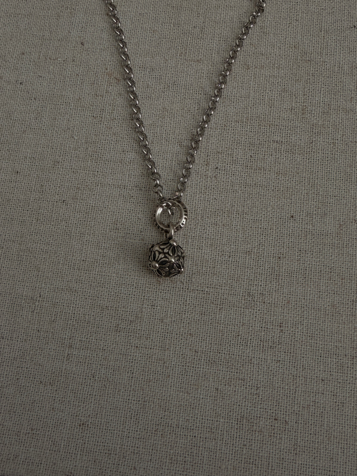 The Silver Thorn Necklace