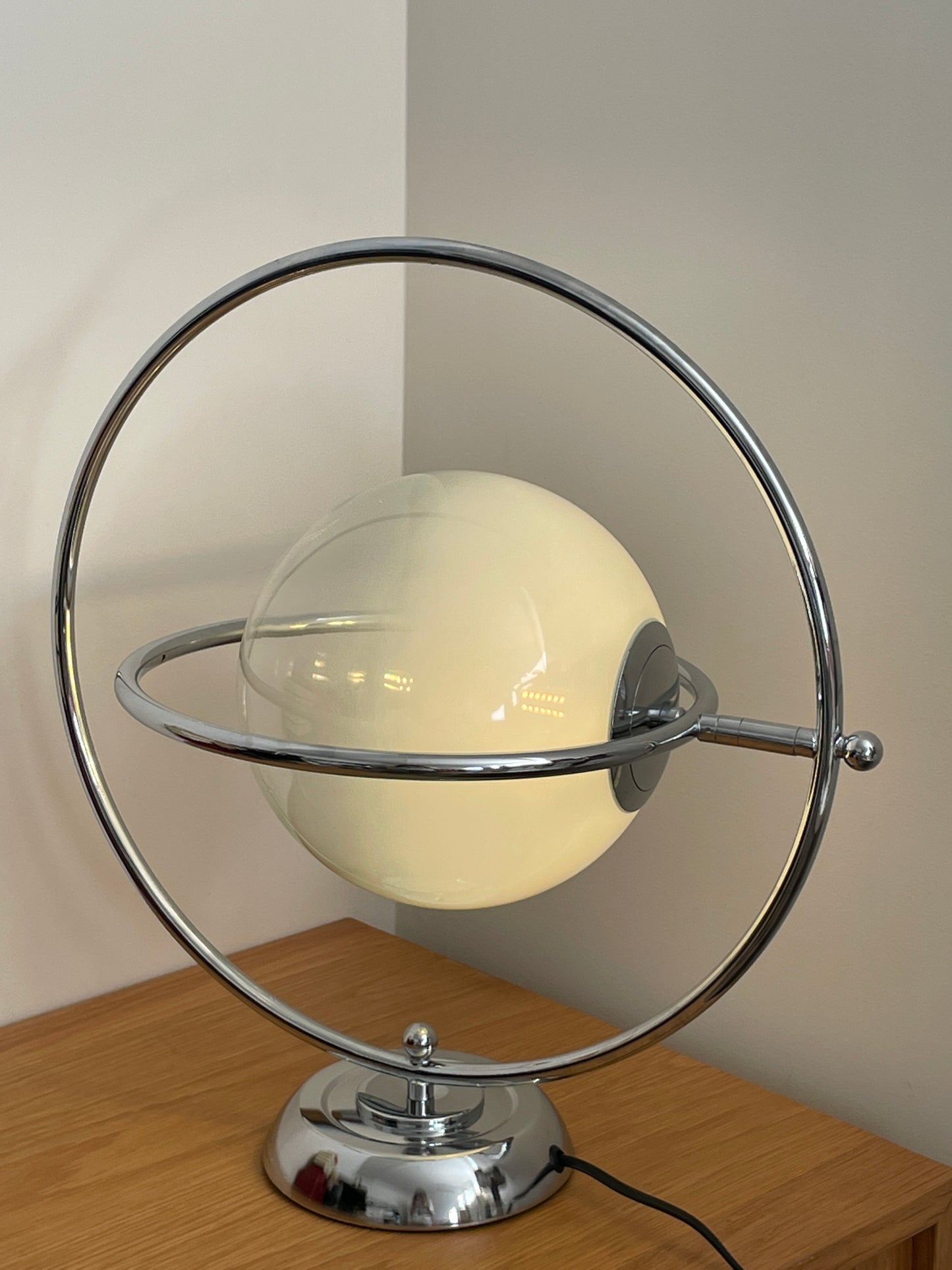 The Planet Lamp