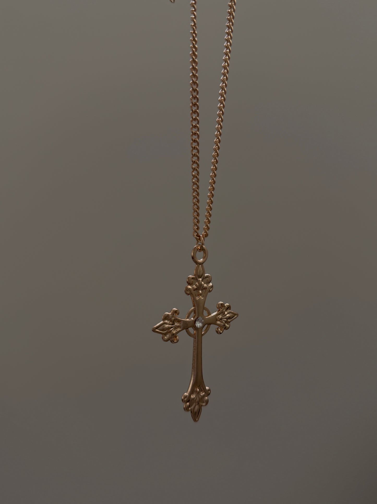 The Queen of Cross Necklace Set