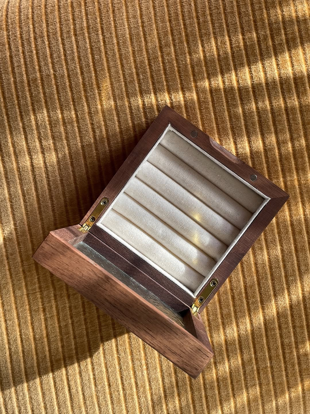 Little Home for Your Jewelry