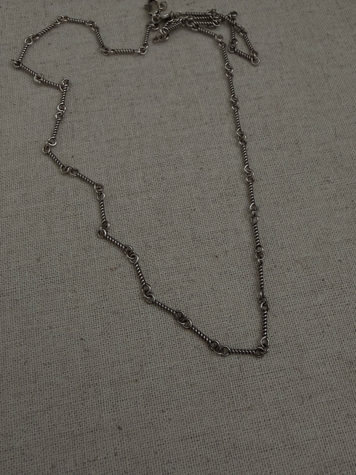 The Pure Noir Necklace