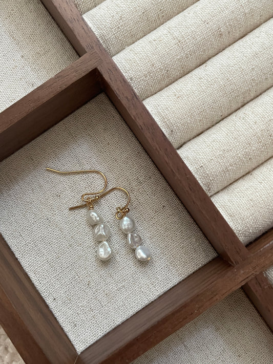 The Baroque Pearl Tears Earrings