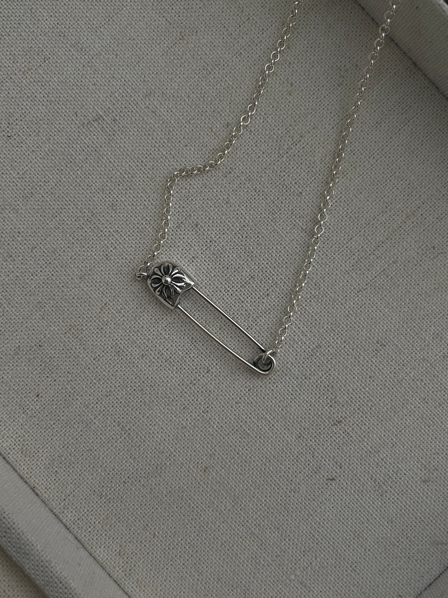 The Cold Chrome Necklace(Sold Out)