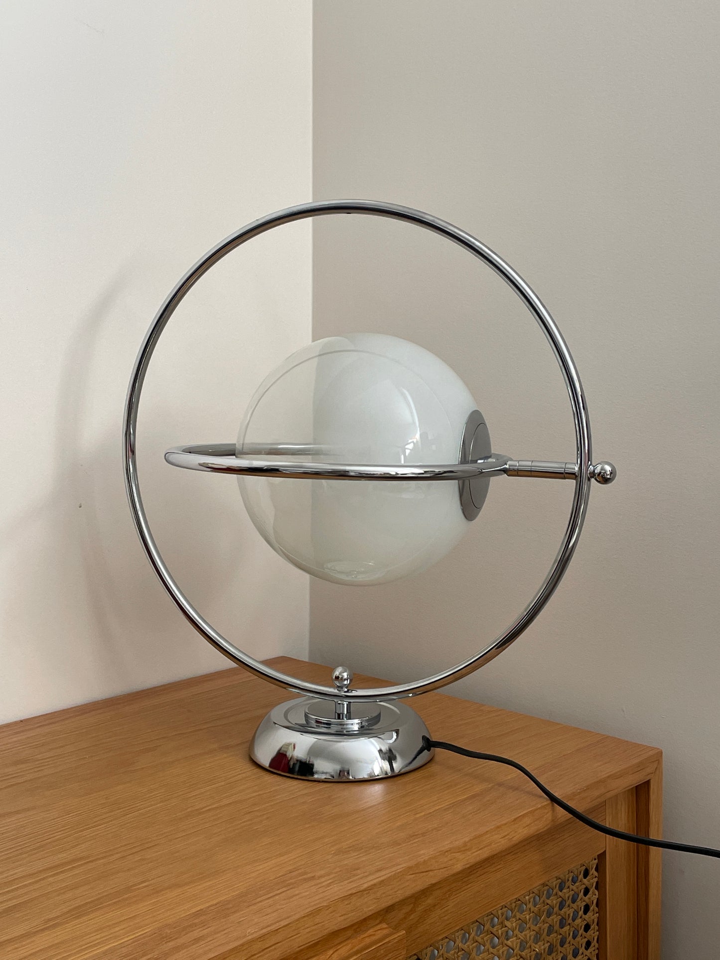 The Planet Lamp