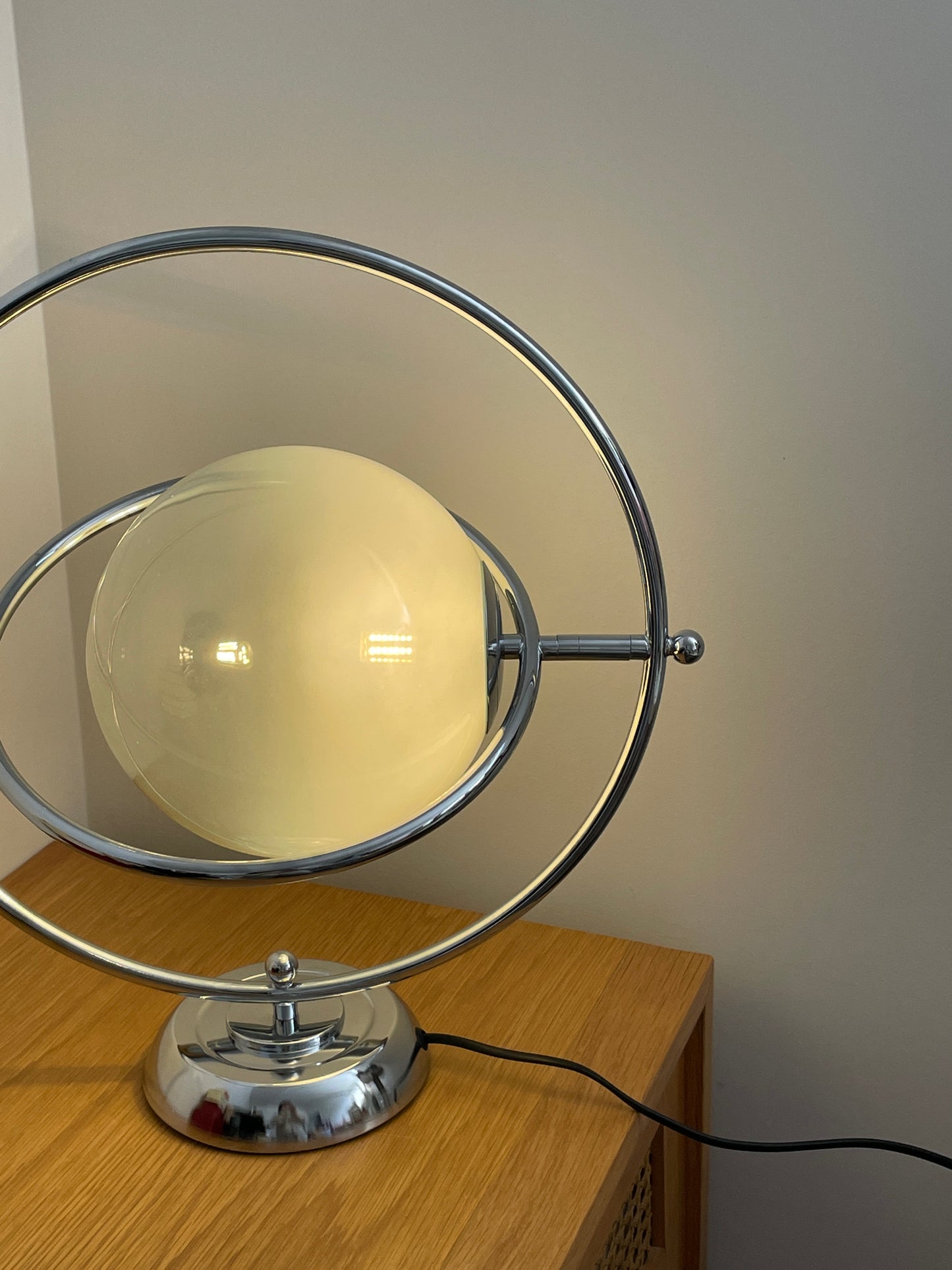 The Planet Lamp