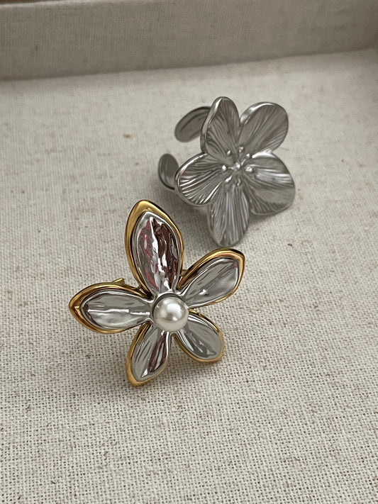 The Graces Ring Set