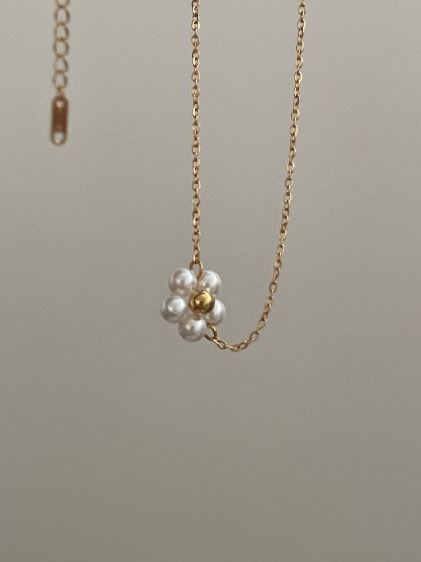 The Lil Flower Necklace