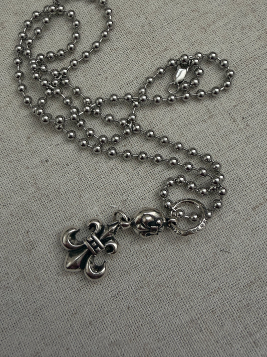 The Iron Fleur Necklace