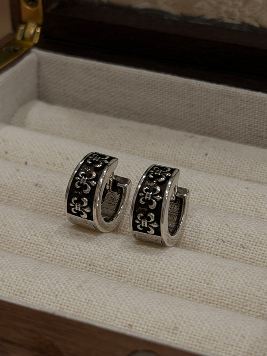 The Fleur Hoop Earrings(Sold Out)